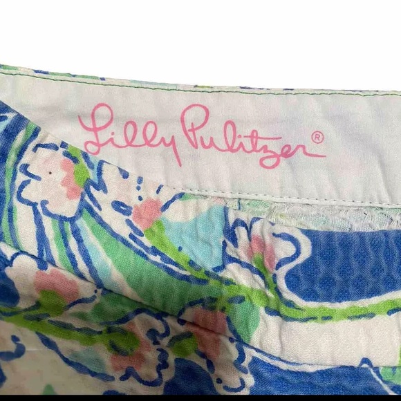 Lilly Pulitzer Buttercup Shorts 🌺 - Picture 5 of 8
